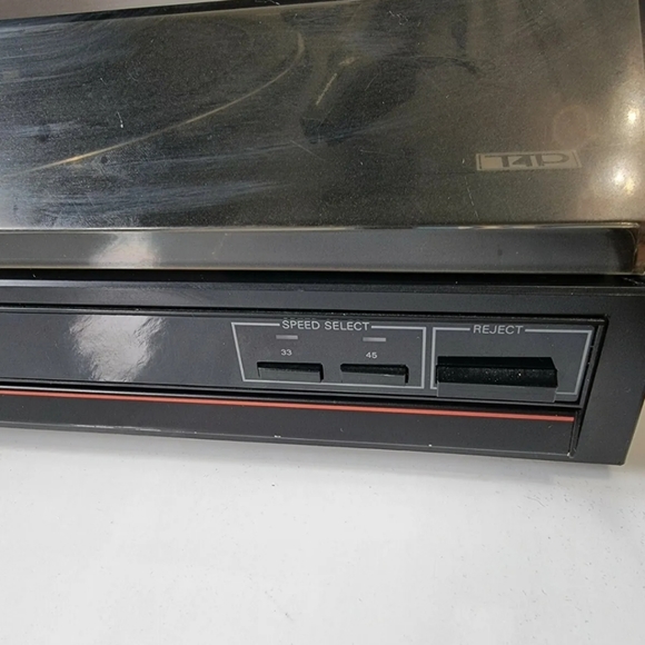 Nikko Auto-Return Turntable NP100 - Picture 2 of 7